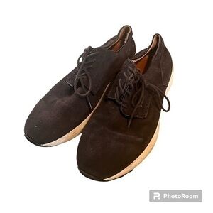 Men’s brown Massimo Dutti suede tie dress shoes